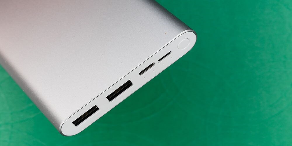 Is taking a power bank on a plane allowed?